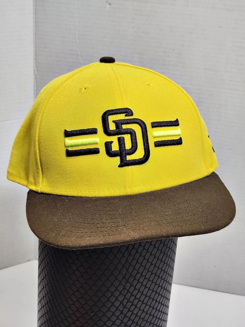 New Era San Diego Padres New Era Low Profile 59FIFTY Fitted Hat  Size 7 3/8